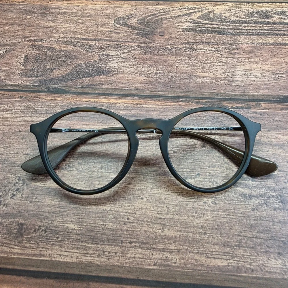Ray-Ban good used